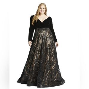 Mac Duggal 67614 NWT Sequined Gown with Velvet Jersey Top